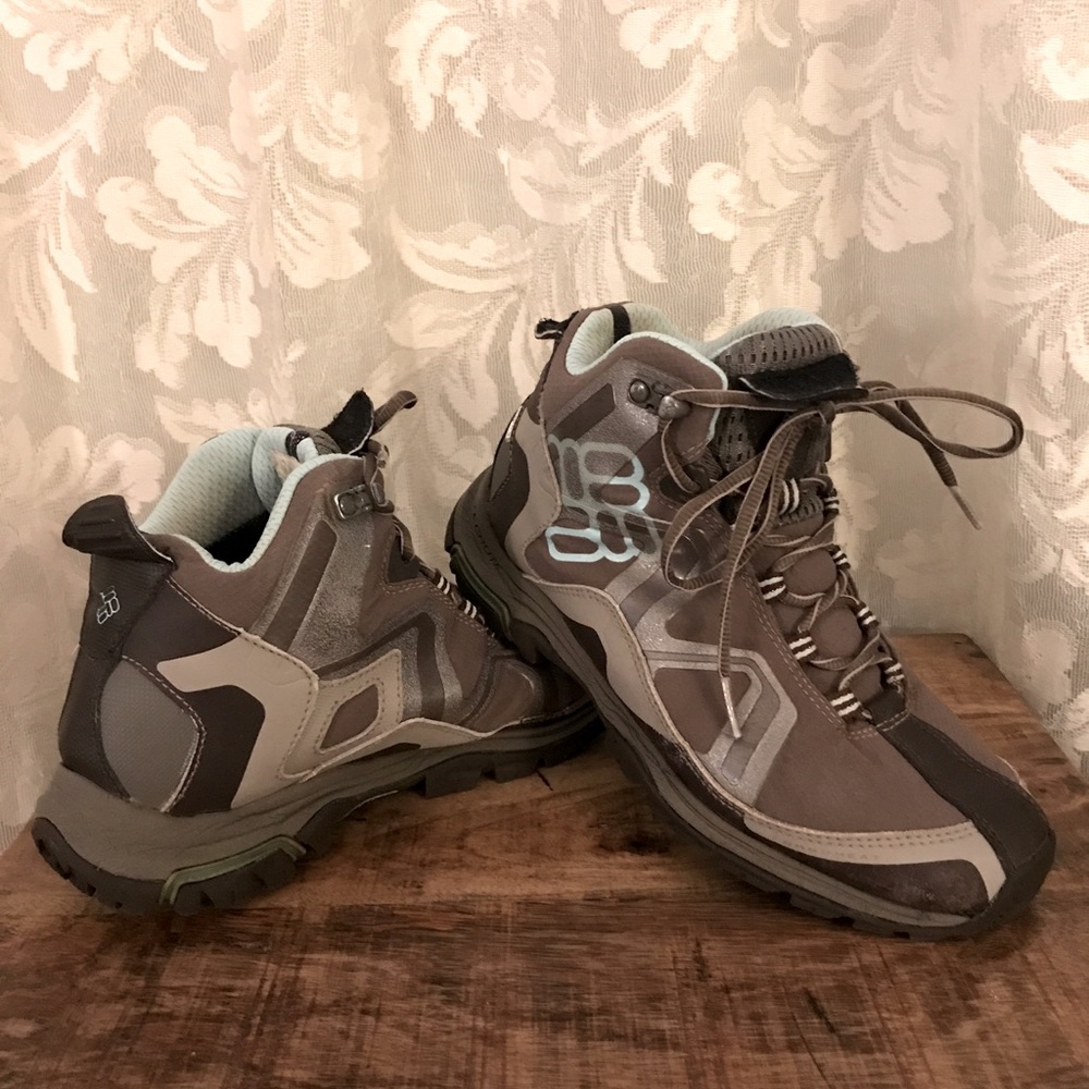 Columbia Hiking Boots